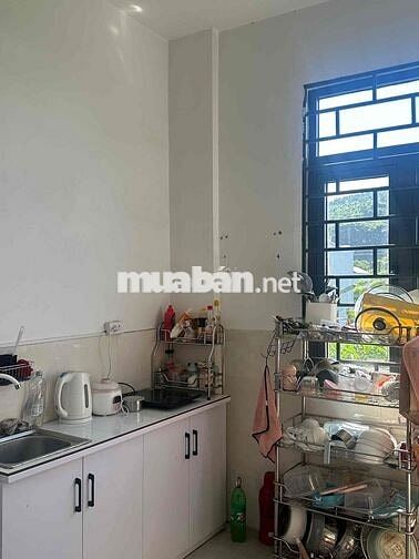 Khách pass phòng 40m2_1PN 1PK ban công,full/ít nt_417 Chu Văn An,BT