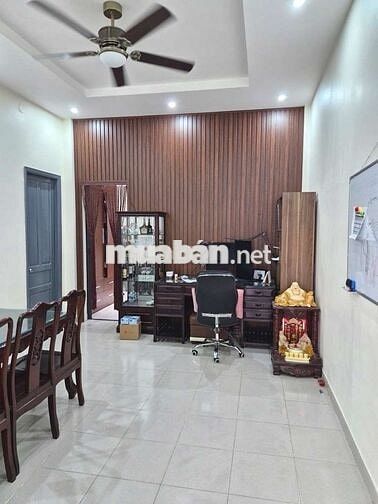 Bán Căn Hộ KDBB, 62 m2, Đường Xe Hơi Tránh Phú Thuận Hơn 4 Tỷ Tl
