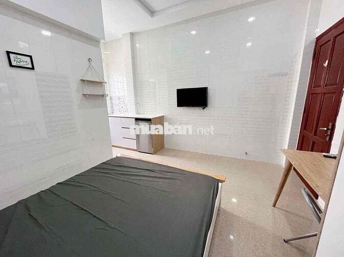 STUDIO FULL NỘI THẤT - CỬA SỔ TRỜI NGAY SÂN BAY TSN - CV GIA ĐỊNH