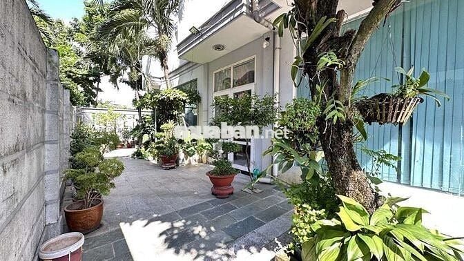BÁN BIỆT THỰ 240M2 4 TẦNG  QUẬN 12