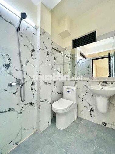 Phòng Thoáng Mát, Mới Xây Ngay Thảo Cầm Viên