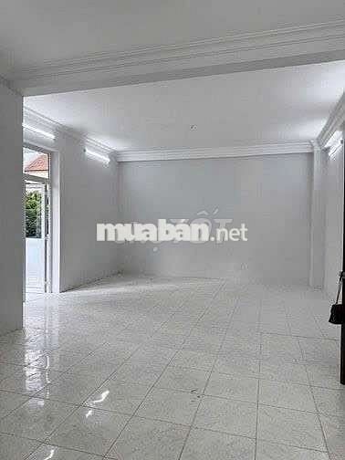 Cho thuê nhà mặt tiền Nguyễn bá tuyển, k300. Dt. 9x17m 1t 2 lầu st