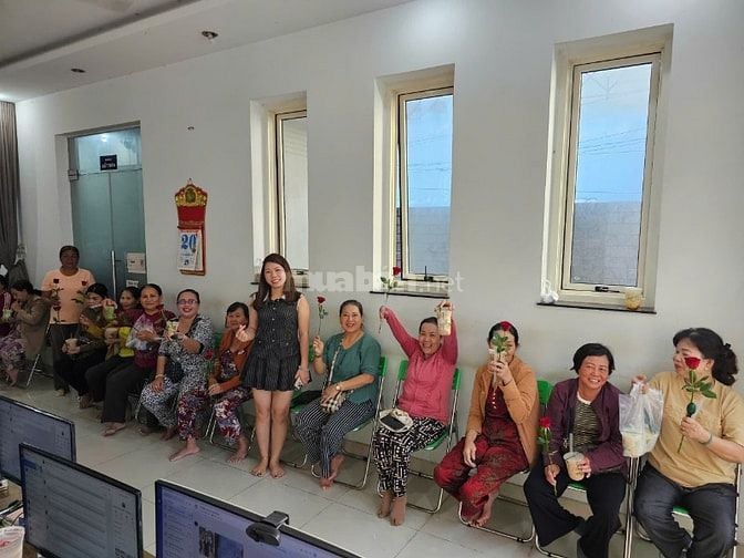 Cần gấp 5 bạn nam nữ làm tại bình thạnh 