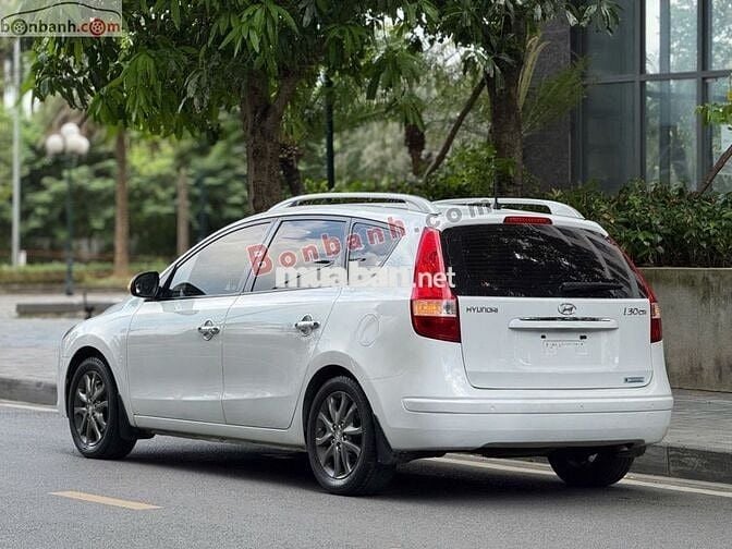 Hyundai i30 CW 1.6 AT 2010 - 250 Triệu