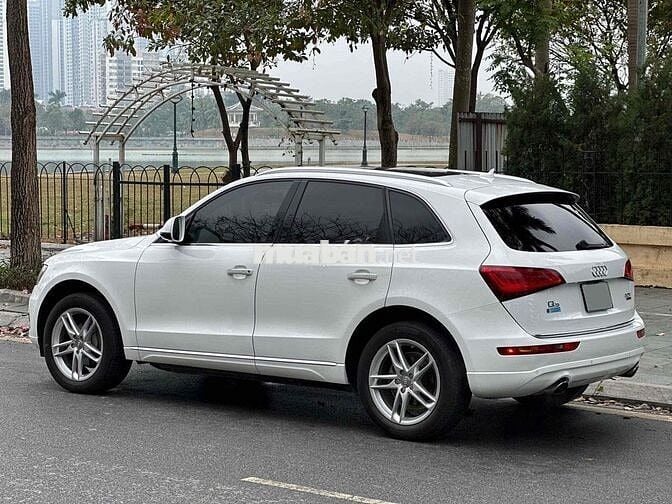 Audi Q5 2016 2.0T Premium Quattro - 60000 km