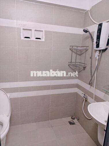 2 PHÒNG NGỦ CAO CẤP THANG MÁY TRONG TÒA NHÀ SANG TRỌNG Q7