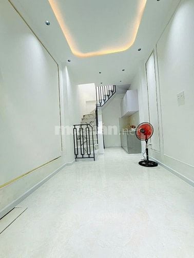 CC bán GẤP nhà 2 tầng Nguyễn Duy - SỔ HỒNG sẵn - Giá cực tốt 
