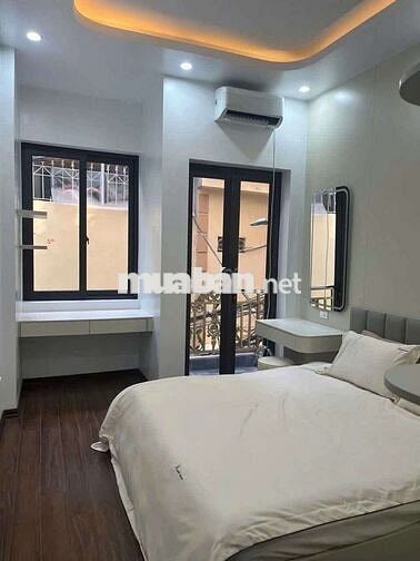Bán nhà Hồ Tùng Mậu - 41m - 8.45 tỷ - lô góc - dân xây - full nội thất