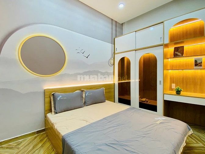 CHỦ BÁN GẤP NHÀ NGUYỄN XÍ BÌNH THẠNH, Giá 1 tỷ 990 gần VinCom, Chợ