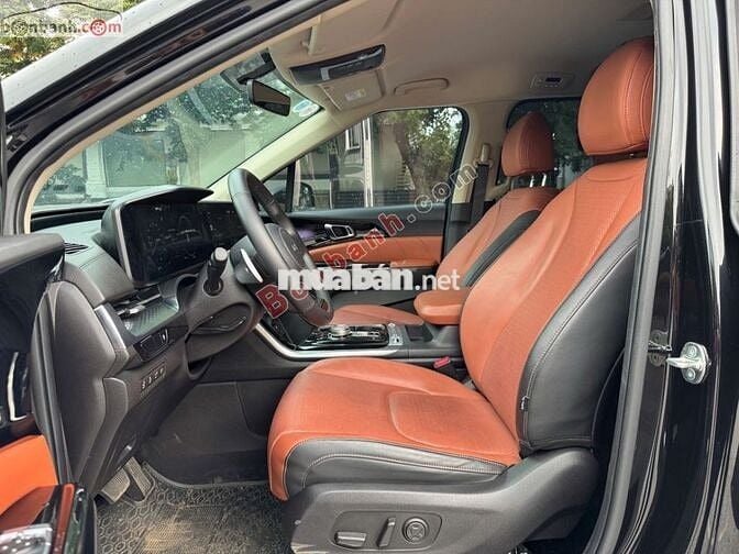 Kia Carnival Premium 2.2D 7S 2023 - 1 Tỷ 145Tr