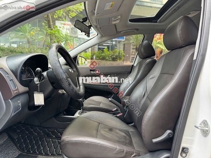 Hyundai i30 CW 1.6 AT 2010 - 250 Triệu