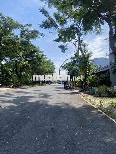 BÁN  NHÀ 4 TẦNG- DT 5 X 25- KDC NHÀ BÈ- ĐƯỜNG 12M- GIÁ 12 TỶ