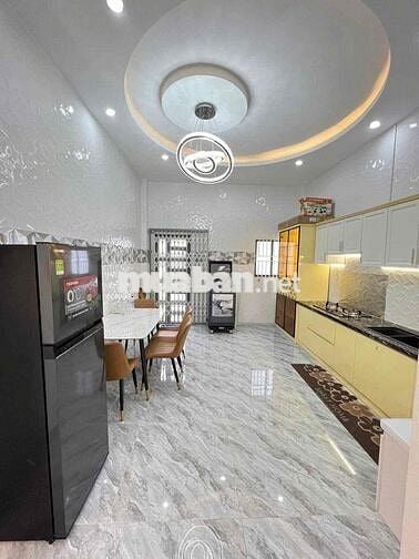 NHÀ MỚI ĐẸP CÓ NỘI THẤT KDC 91B