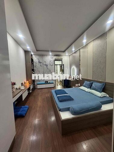 Cho thuê nhà HXH 441 Điện Biên Phủ P25 Q Bình Thạnh.
