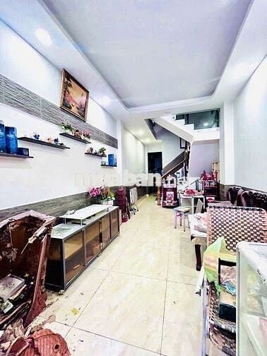 Khu vip Q8 xe hơi 8m  đậu trước  nhà , hẻm thông tứ tung