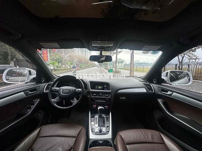 Audi Q5 2016 2.0T Premium Quattro - 60000 km
