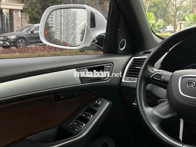 Audi Q5 2016 2.0T Premium Quattro - 60000 km