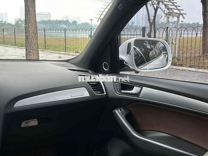 Audi Q5 2016 2.0T Premium Quattro - 60000 km