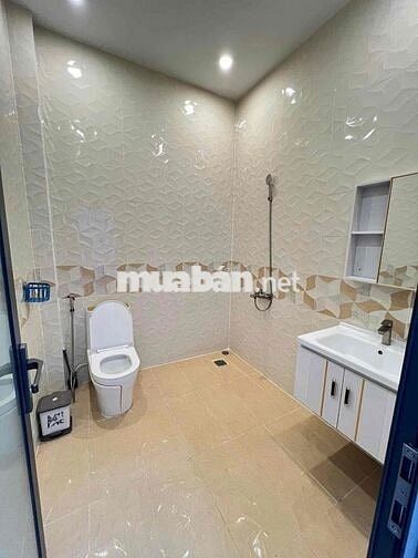 NHÀ MỚI ĐẸP CÓ NỘI THẤT KDC 91B