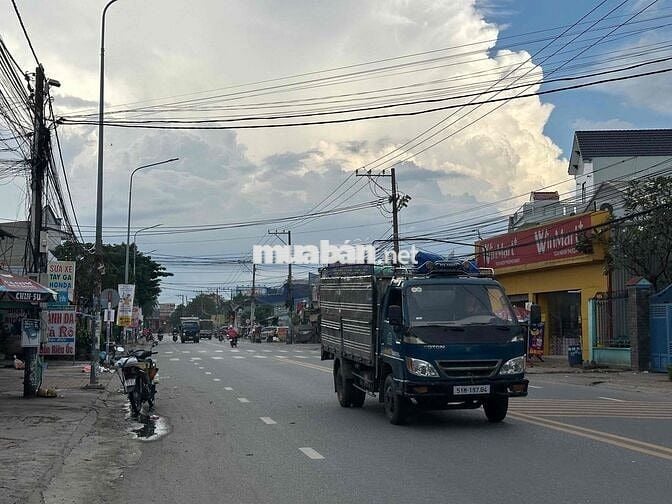 BÁN ĐẤT MẶT TIỀN NGAY NGÃ 6 AN PHÚ THUẬN AN BÌNH DƯƠNG