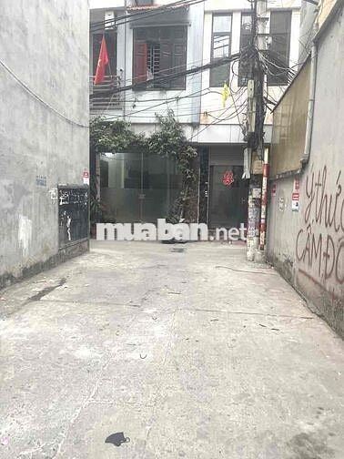 BÁN NHÀ HOÀNG MAI - DIỆN TÍCH RỘNG -  NGÕ NÔNG TO - DÂN XÂY - THOÁNG S