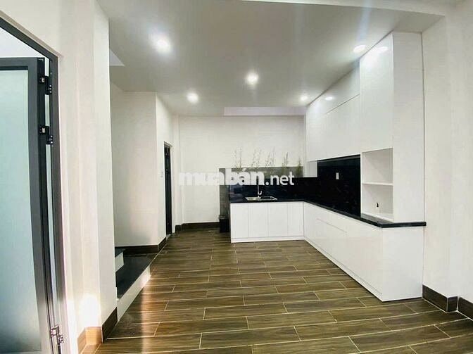 BÁN CĂN NHÀ 62m2 1 trệt 1 lầu GẦN MẶT TIỀN DƯỜNG ĐẠI LỘ HÙNG VƯƠNG 45M
