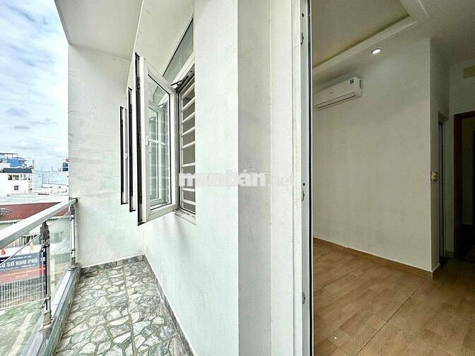 CHO THUÊ PHÒNG BANCOL GIÁ RẺ NGAY CÔNG VIÊN LÀNG HOA GÒ VÁP