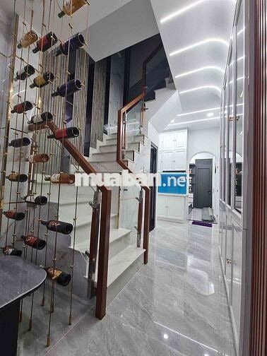 GẤP GẤP NHANH MỚI KỊP MẶT TIỀN KINH DOANH XE TĂNG ĐUA