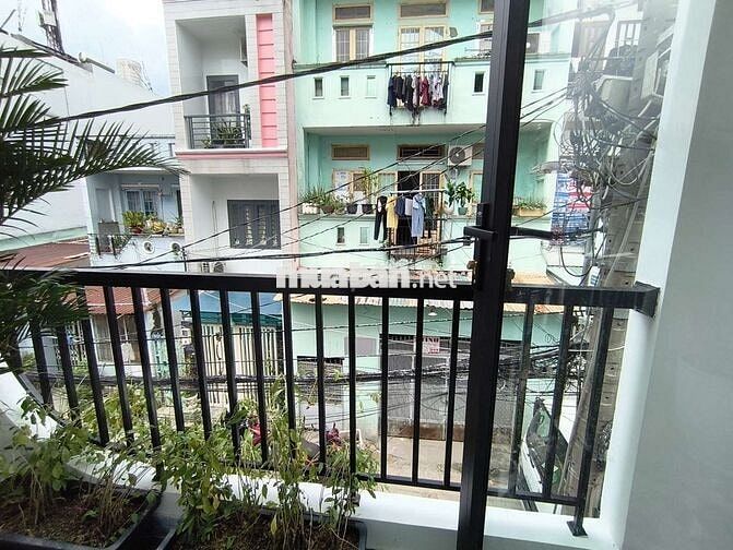 NHÀ MỚI XÂY VÀO Ở NGAY ĐƯỜNG LÊ TRỌNG TẤ DT 3x17 3 lâu công năng  đủ