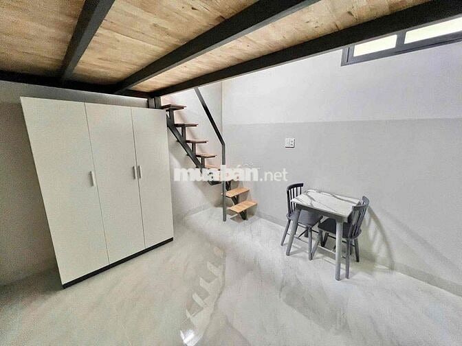Phòng duplex mới xây giá siêu hạt rẻ đi qua ueh vhu rmit 5p đi xe