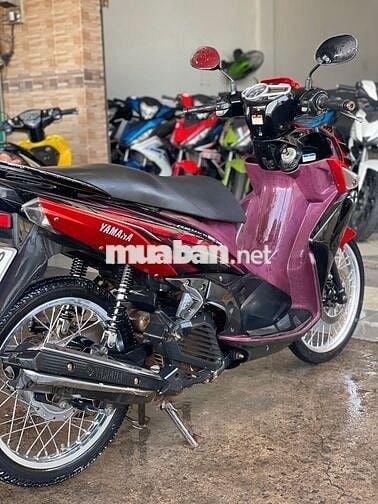 Xe máy Yamaha Nouvo 5 fi màu Đỏ, Đen, Tím