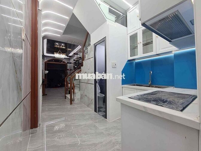 GẤP GẤP NHANH MỚI KỊP MẶT TIỀN KINH DOANH XE TĂNG ĐUA
