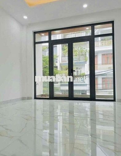 CHO THUÊ NHÀ MẶT TIỀN 5X20M ( CÓ THANG MÁY ) ĐƯỜNG SỐ P.TÂN QUY Q7
