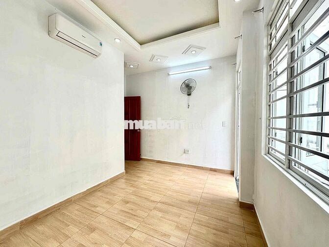 CHO THUÊ PHÒNG BANCOL GIÁ RẺ NGAY CÔNG VIÊN LÀNG HOA GÒ VÁP