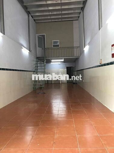 Nhà mặt tiền KDC Đại học TCKT An Dương Vương Bình Phú cần bán gấp