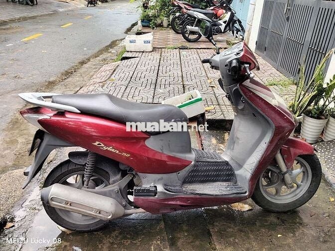 Bán Dylan 150cc đỏ nhập Ý – đời 2005, biển TP