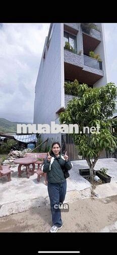 LƯNG TỰA NÚI, MẶT HƯỚNG BIỂN KHU CÔNG VIÊN ĐẠI DƯƠNG TUYẾN SƠN TRÀ