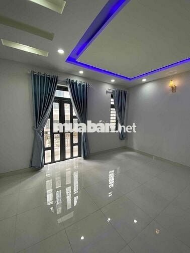 Nhà phố liền kề mới xây trung tâm Quận Bình Tân
