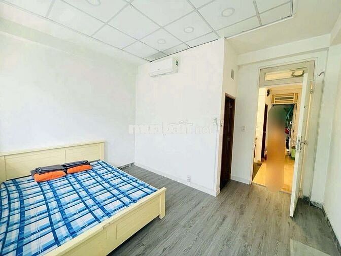 PHÒNG TRỌ PHẠM VĂN CHIÊU, 3tr có ban công