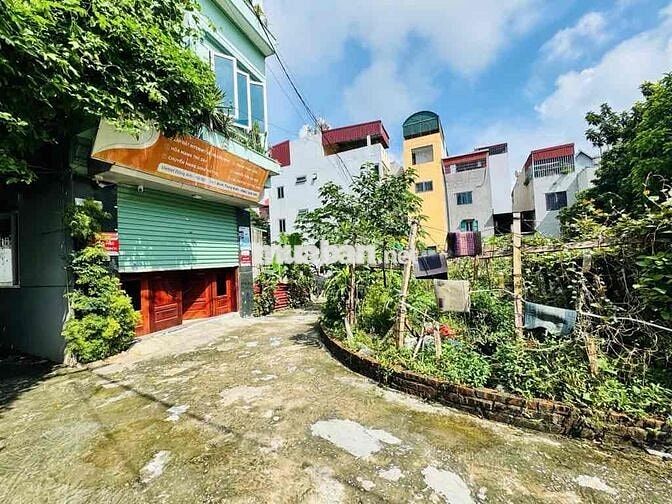 Còn sót đúng 1 lô *** nhỉnh 4tỷ ở con phố sầm uất nhất đông anh