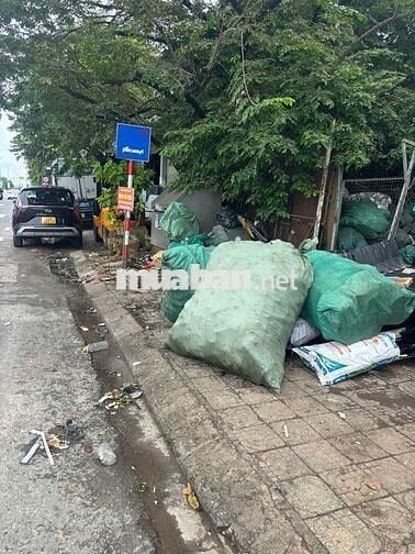LÔ GÓC PHẠM VẤN-NGUYỄN ĐỨC AN SƠN TRÀ
