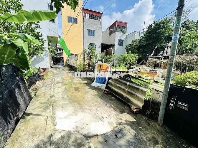 Còn sót đúng 1 lô *** nhỉnh 4tỷ ở con phố sầm uất nhất đông anh