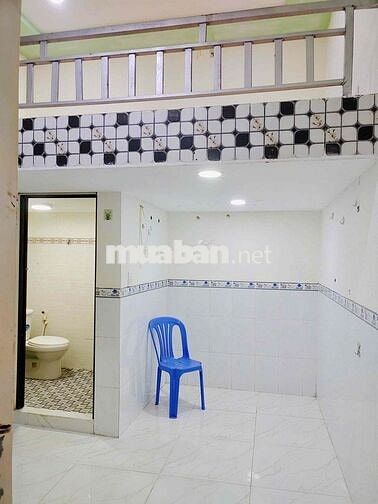 Duplex giá siêu rẻ nằm gần cầu chánh hưng thuận tiện qua trung tâm
