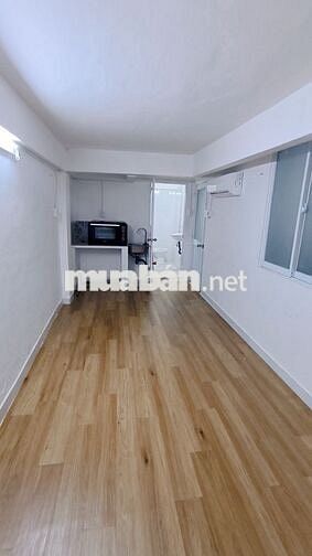 CHO THUÊ PHÒNG Studio Trệt Q10 ngay sau lưng UEH, gần Bách Khoa
