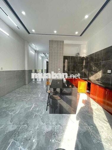 Nhà tuyệt đẹp 300m2 KDC Long Thinh