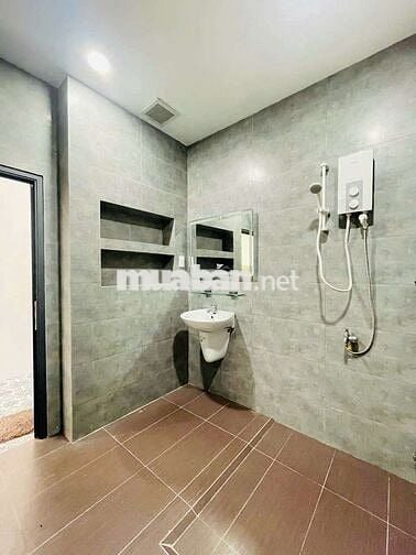 NHÀ CHO THUÊ:
BIỆT THỰ SÂN VƯỜN MỚI 100%
-FULL NỘI THẤT CAO CẤP