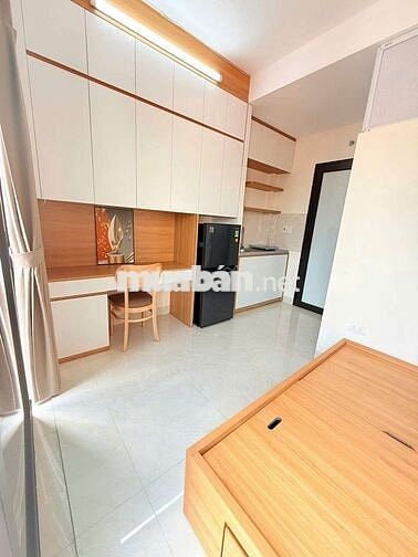 Khai trương CCMN 25m2 full đồ xịn sò. Ban công thoáng tại Tân Mai