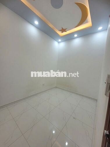 Phòng trọ 1 người + 10m2 + máy lạnh/bếp  + Giờ giấc tự do