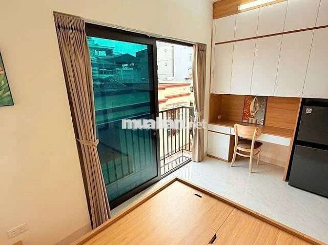 Khai trương CCMN 25m2 full đồ xịn sò. Ban công thoáng tại Tân Mai
