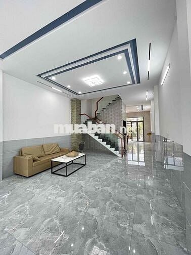 Nhà 2 lầu 5x20m mới 100% KDC Long Thịnh